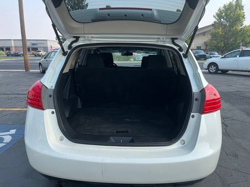 Used 2013 Nissan Rogue S w/ Special Edition Pkg FWD image 5