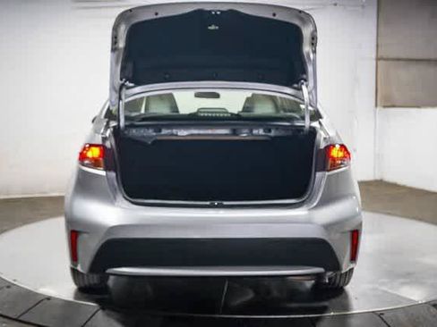 Certified 2022 Toyota Corolla LE FWD image 27