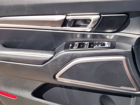 Certified 2025 Kia Telluride S AWD/4WD image 25