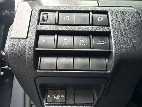 Used 2025 Toyota 4Runner TRD Off-Road Premium w/ Tow Technology Package image 32