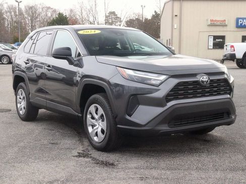 Used 2024 Toyota RAV4 LE image 3