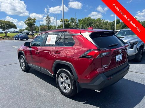 Used 2025 Toyota RAV4 XLE w/ Convenience Package FWD image 19