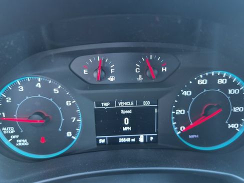 Used 2023 Chevrolet Equinox LS FWD image 15