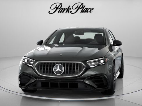 New 2026 Mercedes-Benz E 53 AMG e 4MATIC Sedan image 37