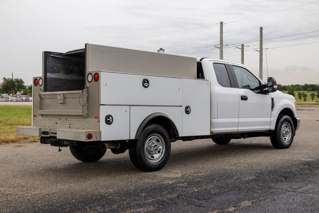 Used 2017 Ford F350 XL RWD image 7