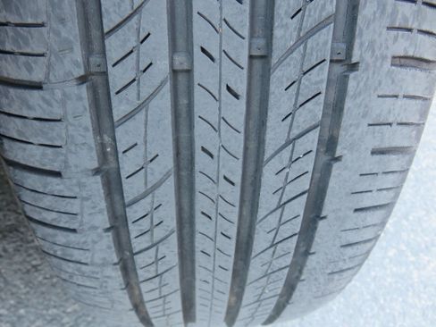 Used 2014 Ford Explorer XLT w/ Equipment Group 202A image 34