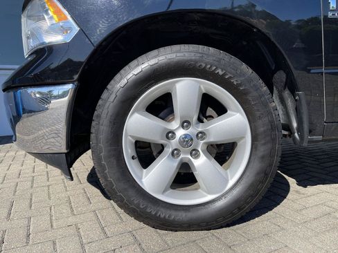 Used 2024 RAM 1500 Classic SLT AWD/4WD image 10