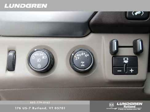 Used 2018 Chevrolet Tahoe Premier image 15