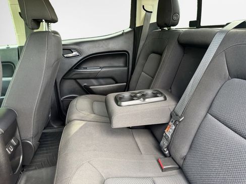 Used 2019 Chevrolet Colorado LT w/ LT Convenience Package AWD/4WD image 21
