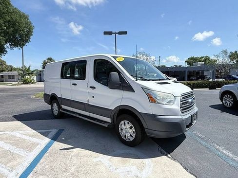 Used 2015 Ford Transit 250 130 Low Roof w/ Exterior Upgrade Package RWD image 8