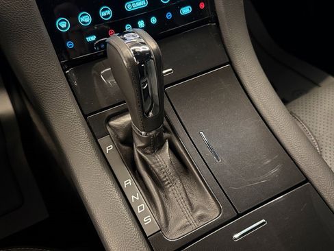 Used 2014 Ford Taurus SHO w/ Equipment Group 401A image 15