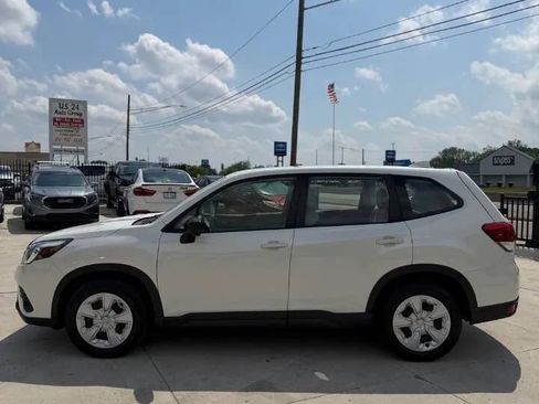 Used 2023 Subaru Forester AWD/4WD image 4