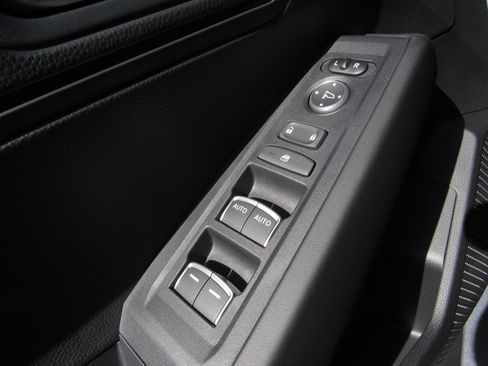 New 2025 Honda Accord LX image 19