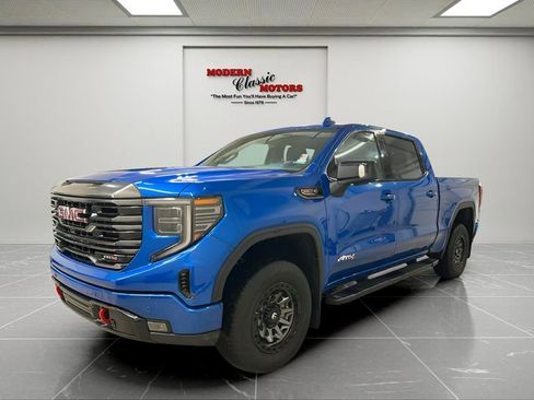 Used 2024 GMC Sierra 1500 AT4 w/ Technology Package image 3