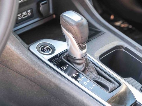 Used 2024 Nissan Sentra SV FWD image 20