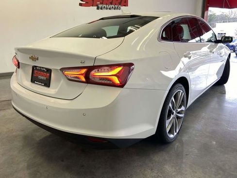 Used 2024 Chevrolet Malibu LT image 3