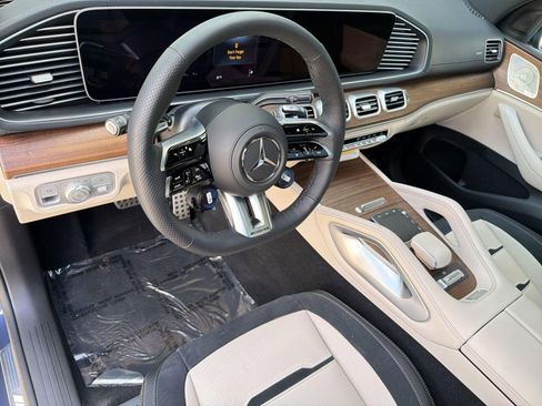 New 2026 Mercedes-Benz GLE 53 AMG 4MATIC image 4