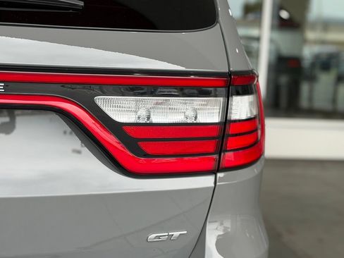 Used 2025 Dodge Durango GT AWD/4WD image 13