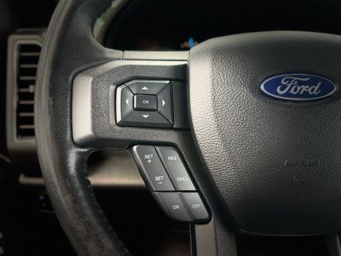 Used 2018 Ford F150 XLT w/ Equipment Group 302A Luxury AWD/4WD image 20