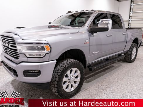 Used 2024 RAM 2500 Laramie w/ Sport Appearance Package AWD/4WD image 2