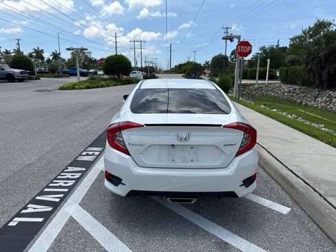 Used 2021 Honda Civic Sport image 4