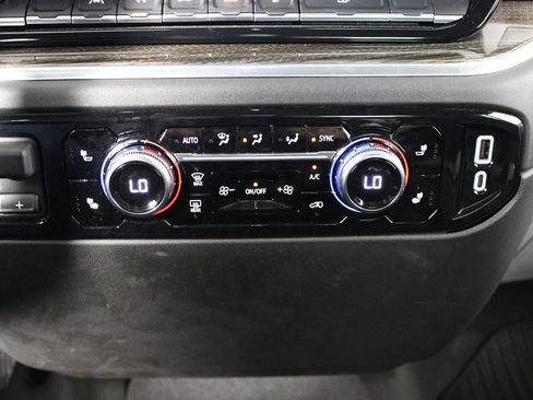 Used 2025 GMC Sierra 1500 Elevation image 20