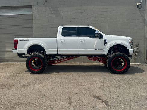 Used 2020 Ford F250 Platinum AWD/4WD image 6