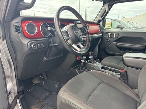 Used 2018 Jeep Wrangler Unlimited Rubicon w/ Steel Bumper Group AWD/4WD image 18