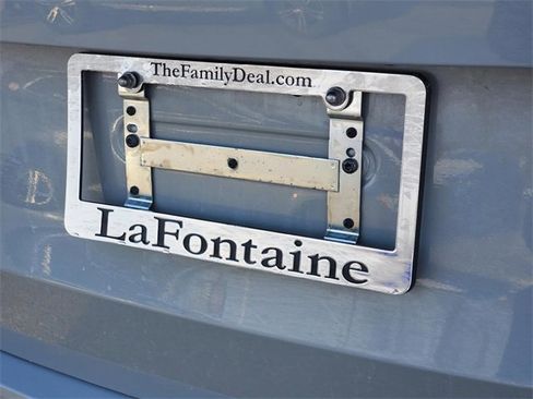 Used 2025 Volvo XC90 B6 Plus image 36