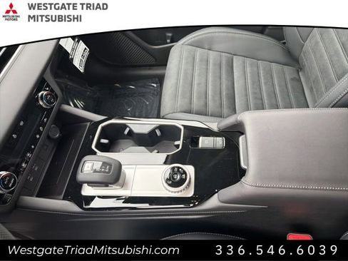 New 2026 Mitsubishi Outlander Trail Edition image 14