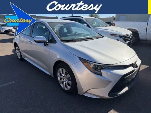 Used 2023 Toyota Corolla LE image 1