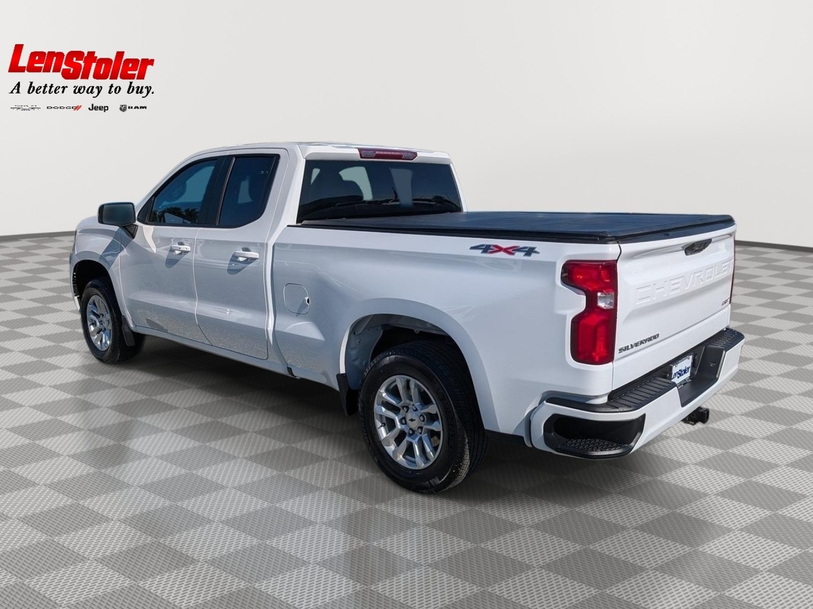 Used 2024 Chevrolet Silverado 1500 RST AWD/4WD image 3