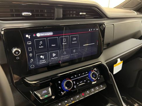 New 2026 GMC Sierra 1500 AT4X w/ LPO, Black Badging Package image 22