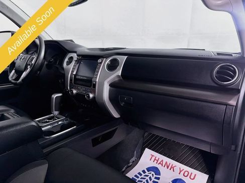 Used 2020 Toyota Tundra SR5 AWD/4WD image 28
