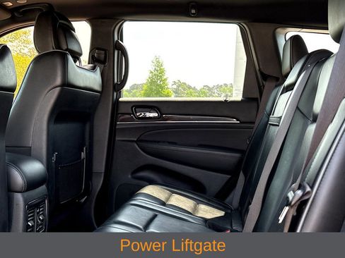 Used 2021 Jeep Grand Cherokee Overland AWD/4WD image 15