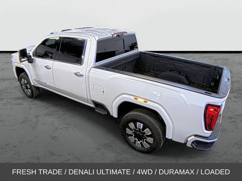 Used 2022 GMC Sierra 2500 Denali w/ Denali Ultimate Package AWD/4WD image 2