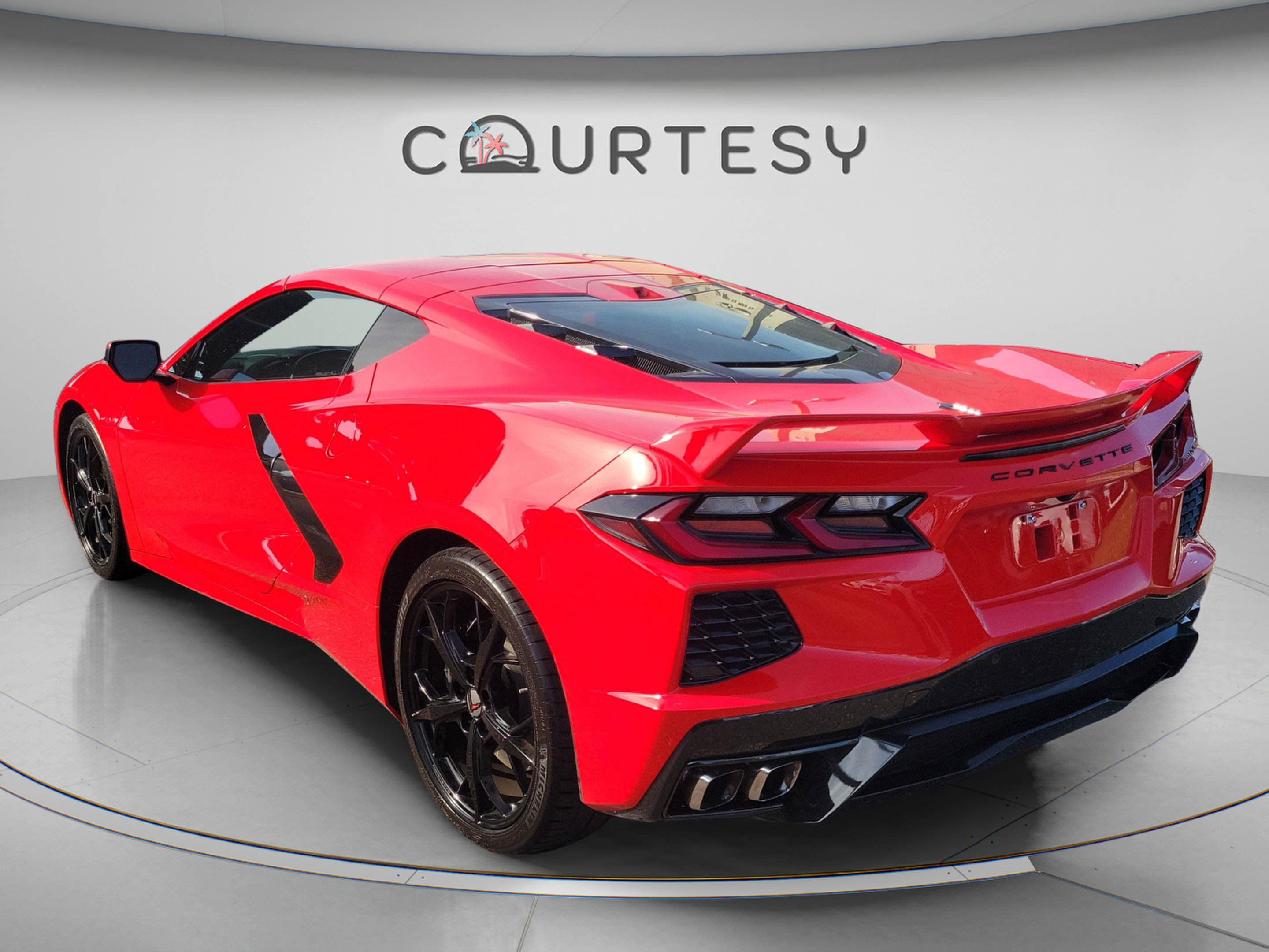 Used 2020 Chevrolet Corvette Stingray Preferred Cpe w/ 2LT Preferred Equipment Group RWD image 3