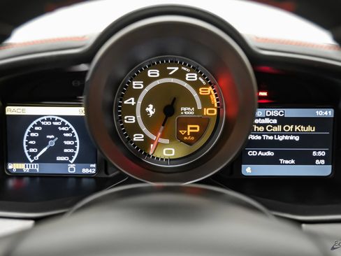 Used 2014 Ferrari 458 Italia Coupe RWD image 98