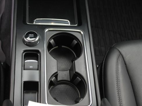 Used 2024 Lincoln Corsair Reserve w/ Equipment Group 201A AWD/4WD image 15