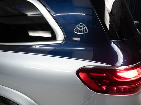 New 2026 Mercedes-Benz Maybach GLS 600 4MATIC image 11