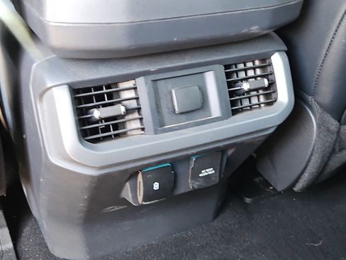 Certified 2024 Ford F150 Lariat w/ FX4 Off-Road Package AWD/4WD image 23