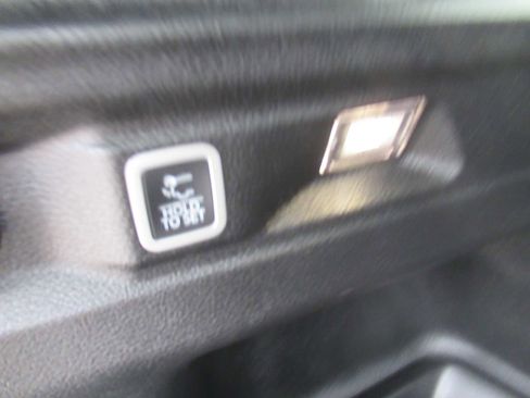 Used 2021 Jeep Grand Cherokee L Limited image 6