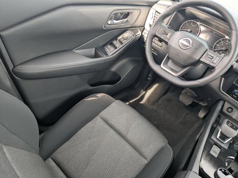 New 2026 Nissan Rogue SV AWD/4WD image 23