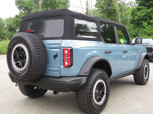 Used 2022 Ford Bronco Badlands AWD/4WD image 5
