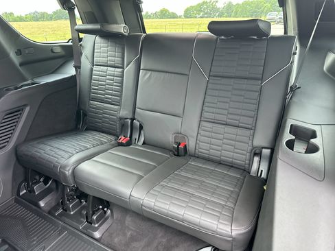 Used 2026 Cadillac Escalade Platinum Sport AWD/4WD image 27
