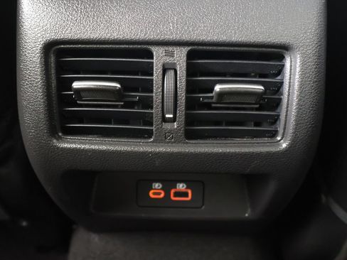 Used 2024 Nissan Altima 2.5 SL AWD/4WD image 50
