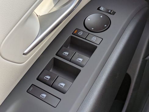 New 2026 Hyundai Tucson SE image 26