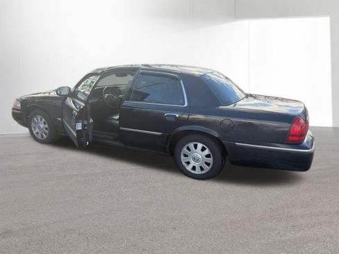 Used 2004 Mercury Grand Marquis LS image 19
