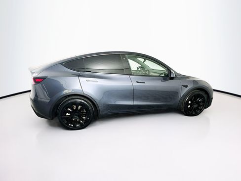 Used 2023 Tesla Model Y Long Range AWD/4WD image 10