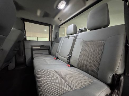 Used 2015 Ford F250 XLT w/ FX4 Off-Road Package AWD/4WD image 20